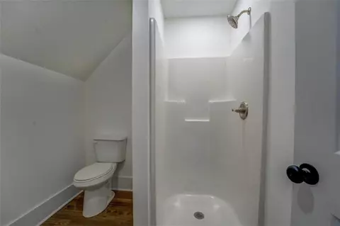 Bath - 5106 N Pratt St N, Covington, GA 30014 photo 8 of 8