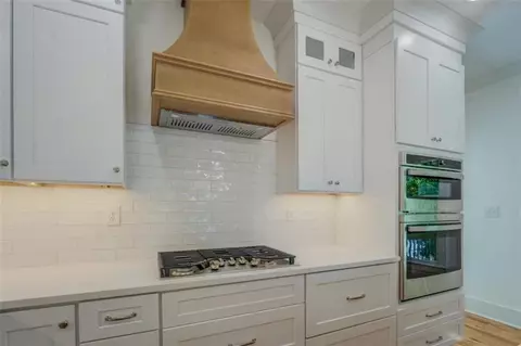 Kitchen - 5106 N Pratt St N, Covington, GA 30014 photo 3 of 4