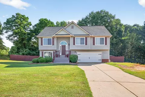 1610 Trey Ln, Winder, GA 30680