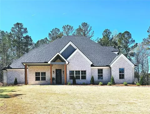 261 Arborview Dr, Mcdonough, GA 30252