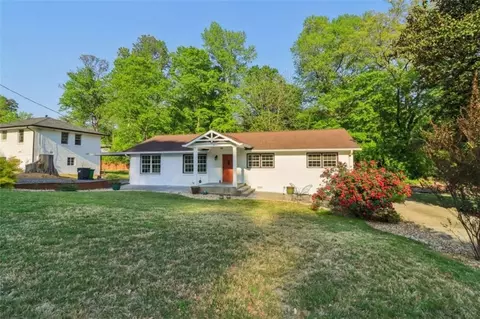 2071 Meadowbrook Ln, Marietta, GA 30067