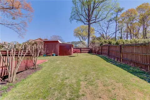 114 Pine Cir, Monroe, GA 30655 photo 23