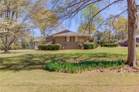 114 Pine Cir, Monroe, GA 30655 photo 24