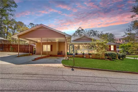 114 Pine Cir, Monroe, GA 30655