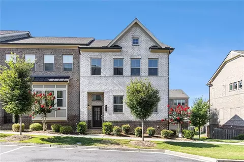 315 Commons Ave, Woodstock, GA 30188
