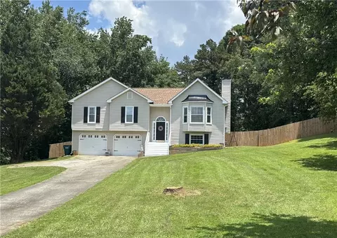 41 Magnolia Ct NE, Rydal, GA 30171
