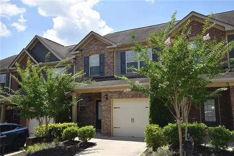 7765 Haynes Park Cir, Lithonia, GA 30038
