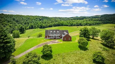 684 Windy Valley Farm Rd, Blue Ridge, GA 30513