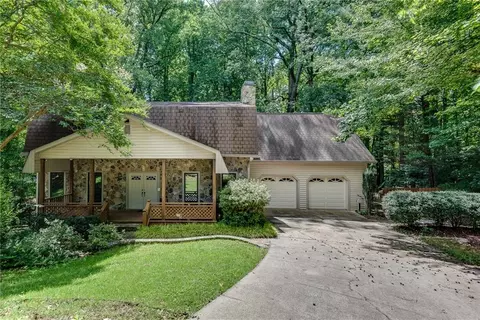 1667 Manhasset Farm Ct, Atlanta, GA 30338