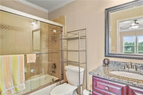 Bath - 4700 Cotter Pl, Stonecrest, GA 30038 photo 3 of 7