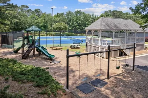 Exterior - 878 Treadstone Overlook, Suwanee, GA 30024 photo 7 of 8