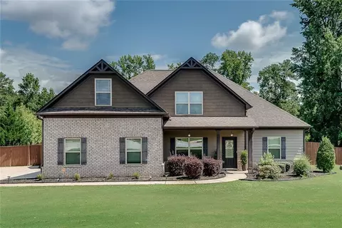 515 Trousseau Ln, Mcdonough, GA 30252