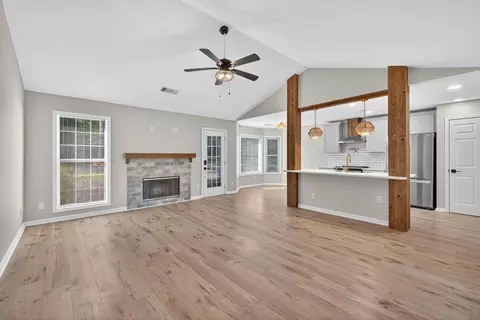 1750 Hampton Walk Dr, Hoschton, GA 30548