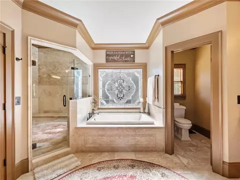 Bath - 10155 Brixton Pl, Suwanee, GA 30024 photo 5 of 10