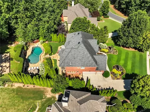 View/Area - 10155 Brixton Pl, Suwanee, GA 30024 photo 4 of 10