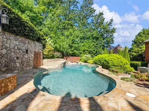 Exterior - 10155 Brixton Pl, Suwanee, GA 30024 photo 25 of 41