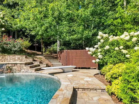 Exterior - 10155 Brixton Pl, Suwanee, GA 30024 photo 32 of 41