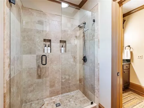 Bath - 10155 Brixton Pl, Suwanee, GA 30024 photo 3 of 10