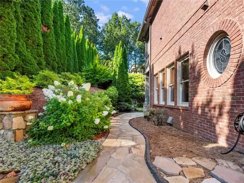 Exterior - 10155 Brixton Pl, Suwanee, GA 30024 photo 12 of 41