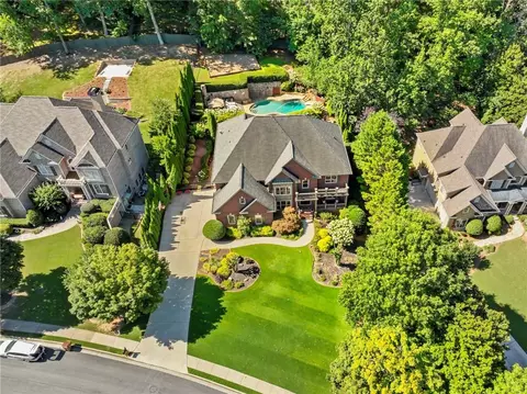 View/Area - 10155 Brixton Pl, Suwanee, GA 30024 photo 1 of 10