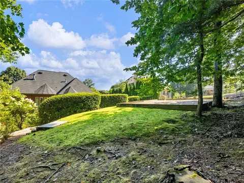 Exterior - 10155 Brixton Pl, Suwanee, GA 30024 photo 40 of 41