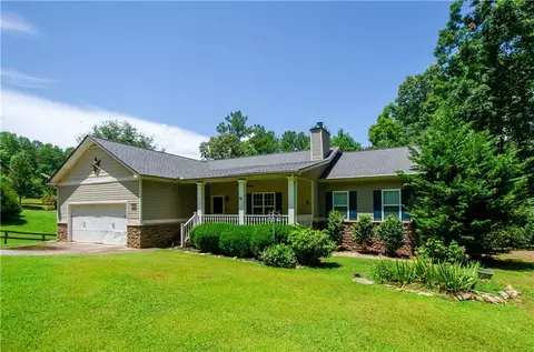 440 Thomas Rd, Dallas, GA 30132