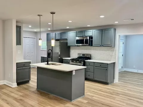 3892 Springleaf Pt, Stone Mountain, GA 30083