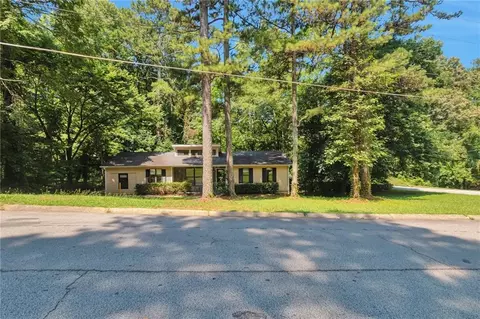 4055 Chimney Ridge Way, Ellenwood, GA 30294