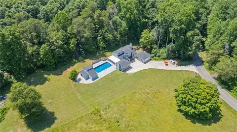 6592 Rufus Bryant Rd, Dahlonega, GA 30533
