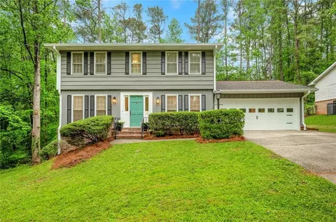 4536 Mountain Creek Dr NE, Roswell, GA 30075