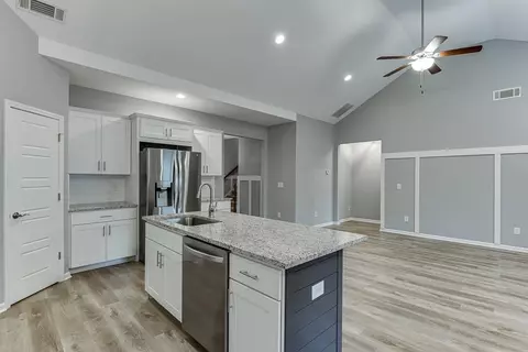 237 Oakwood Dr, Commerce, GA 30529 photo 22