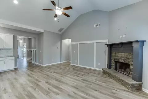 237 Oakwood Dr, Commerce, GA 30529 photo 17