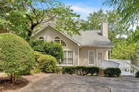 1675 Paddlewheel Dr, Marietta, GA 30062