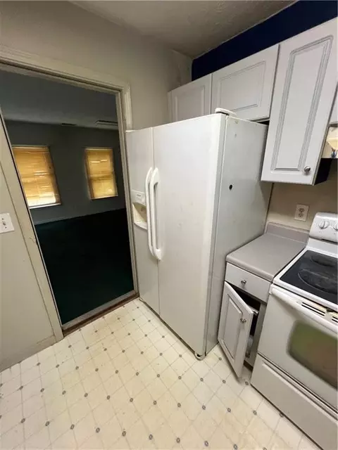 Kitchen - 45 Spinks Rd, Temple, GA 30179 photo 3 of 4