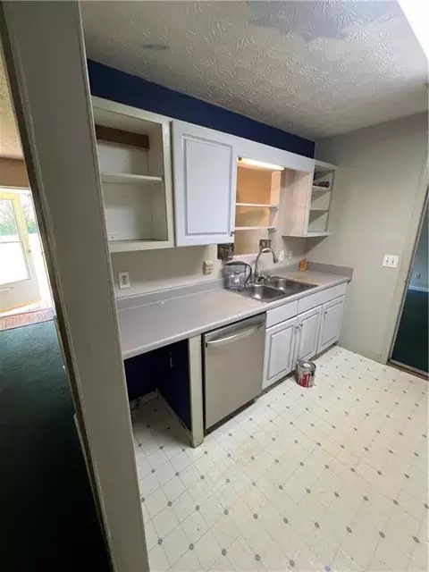 Kitchen - 45 Spinks Rd, Temple, GA 30179 photo 2 of 4