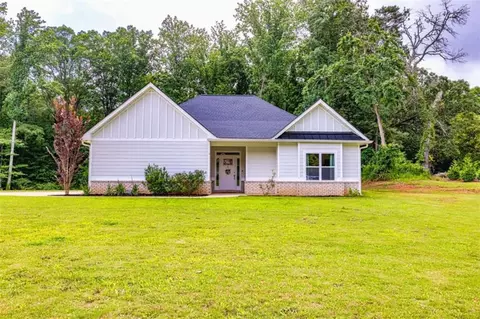 40 Westbrook Rd, Carrollton, GA 30116