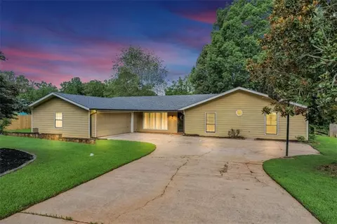 5357 Golfcrest Cir, Stone Mountain, GA 30088