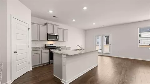 336 Abbott Rd, Statham, GA 30666 photo 9