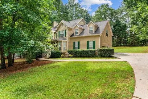 714 Daileys Creek Dr, Mcdonough, GA 30253