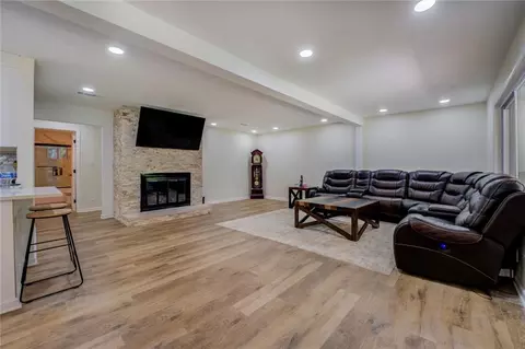 Living - 125 Mayo Rd, Covington, GA 30014 photo 1 of 6