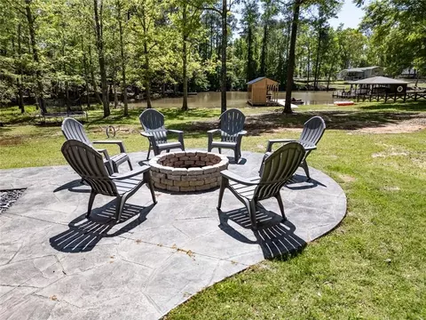 Exterior - 125 Mayo Rd, Covington, GA 30014 photo 1 of 15