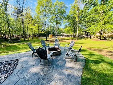 Exterior - 125 Mayo Rd, Covington, GA 30014 photo 2 of 15