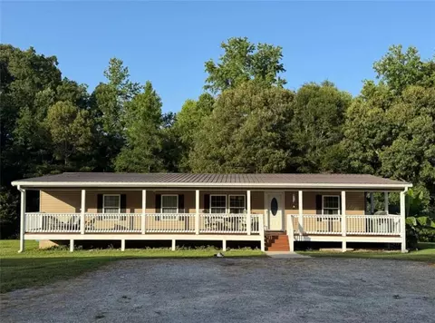1124 Agan Rd, Bremen, GA 30110