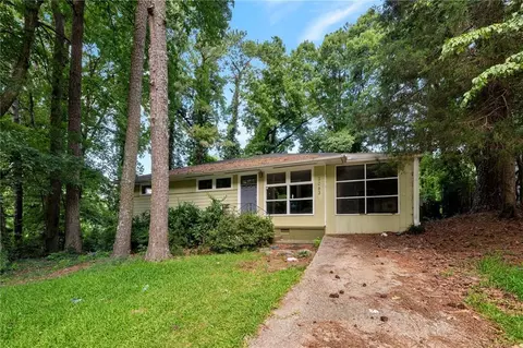 3063 Mckenzie Rd, East Point, GA 30344