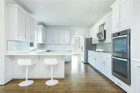 Kitchen - 8015 Turnberry Way, Duluth, GA 30097 photo 2 of 5