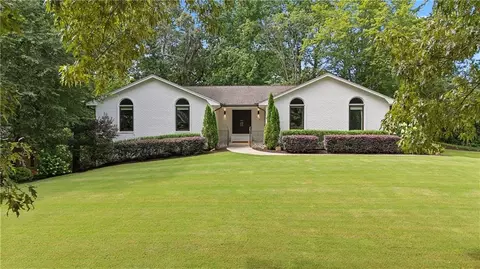 1331 Hampton Hall Dr NE, Atlanta, GA 30319