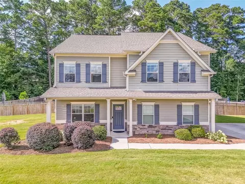 405 Benstone Dr NE, Calhoun, GA 30701