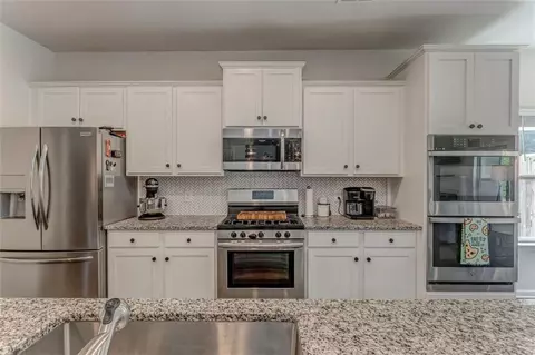 405 Benstone Dr NE, Calhoun, GA 30701 photo 10
