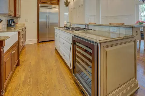 Kitchen - 2115 E Haven Dr E, Covington, GA 30014 photo 5 of 12
