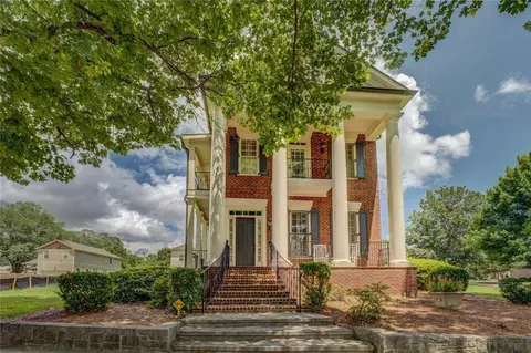 Exterior - 2115 E Haven Dr E, Covington, GA 30014 photo 5 of 15